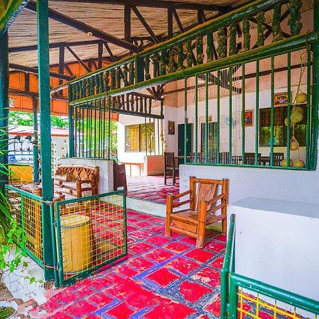 Oyo 875 Madhavi Beach Resort Balibago Εξωτερικό φωτογραφία