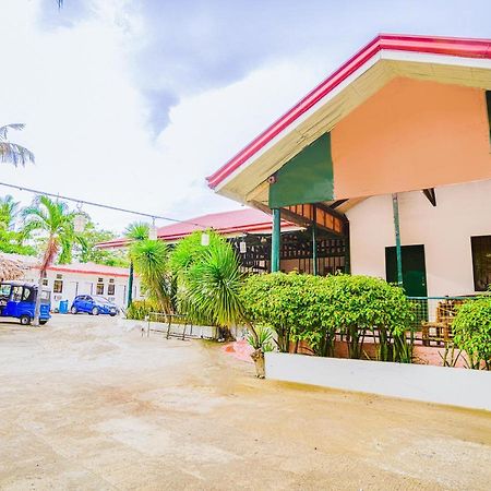 Oyo 875 Madhavi Beach Resort Balibago Εξωτερικό φωτογραφία