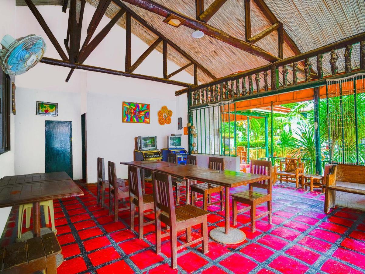 Oyo 875 Madhavi Beach Resort Balibago Εξωτερικό φωτογραφία