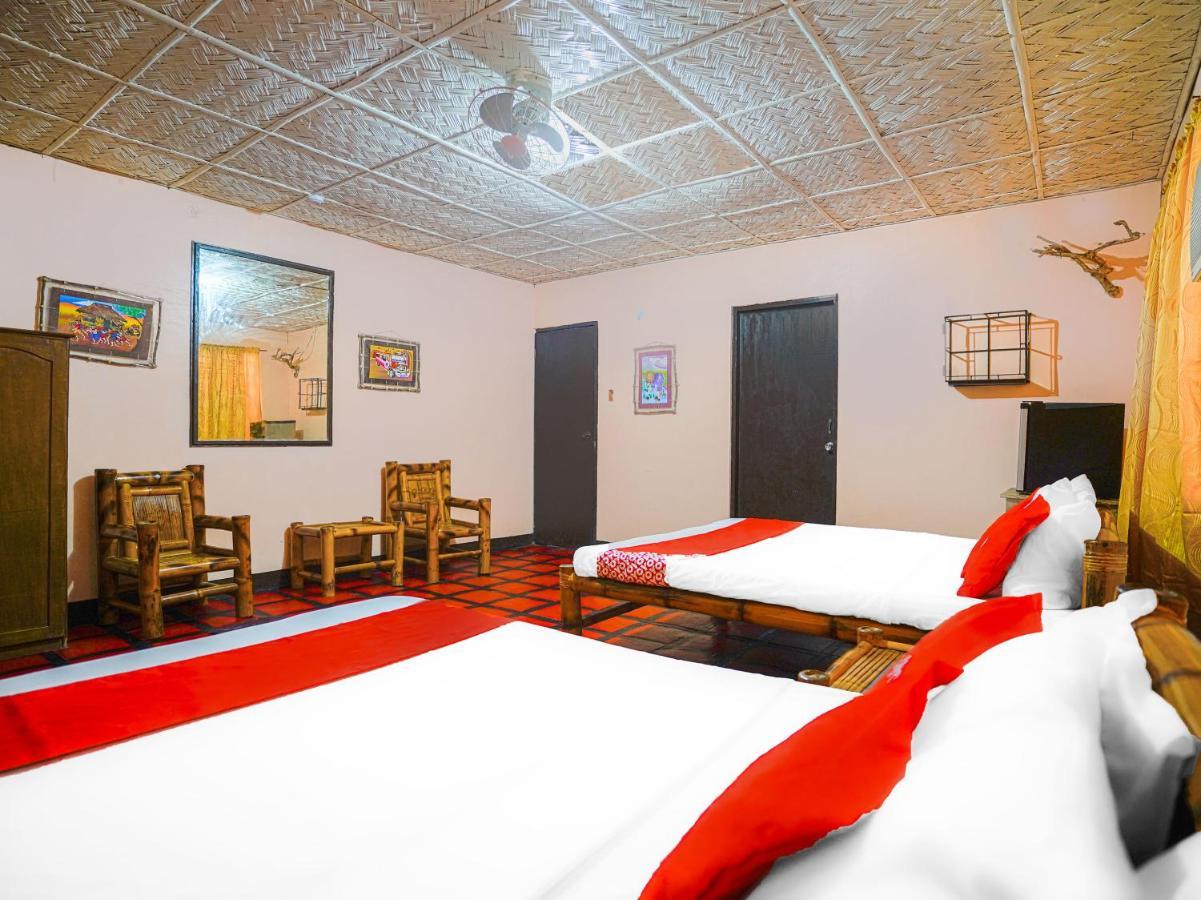 Oyo 875 Madhavi Beach Resort Balibago Εξωτερικό φωτογραφία